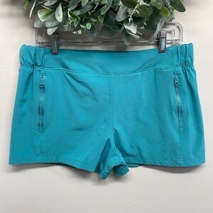 NWOT Reel Legends Performance Outfitters Offshore 3” Inseam Shorts Teal M